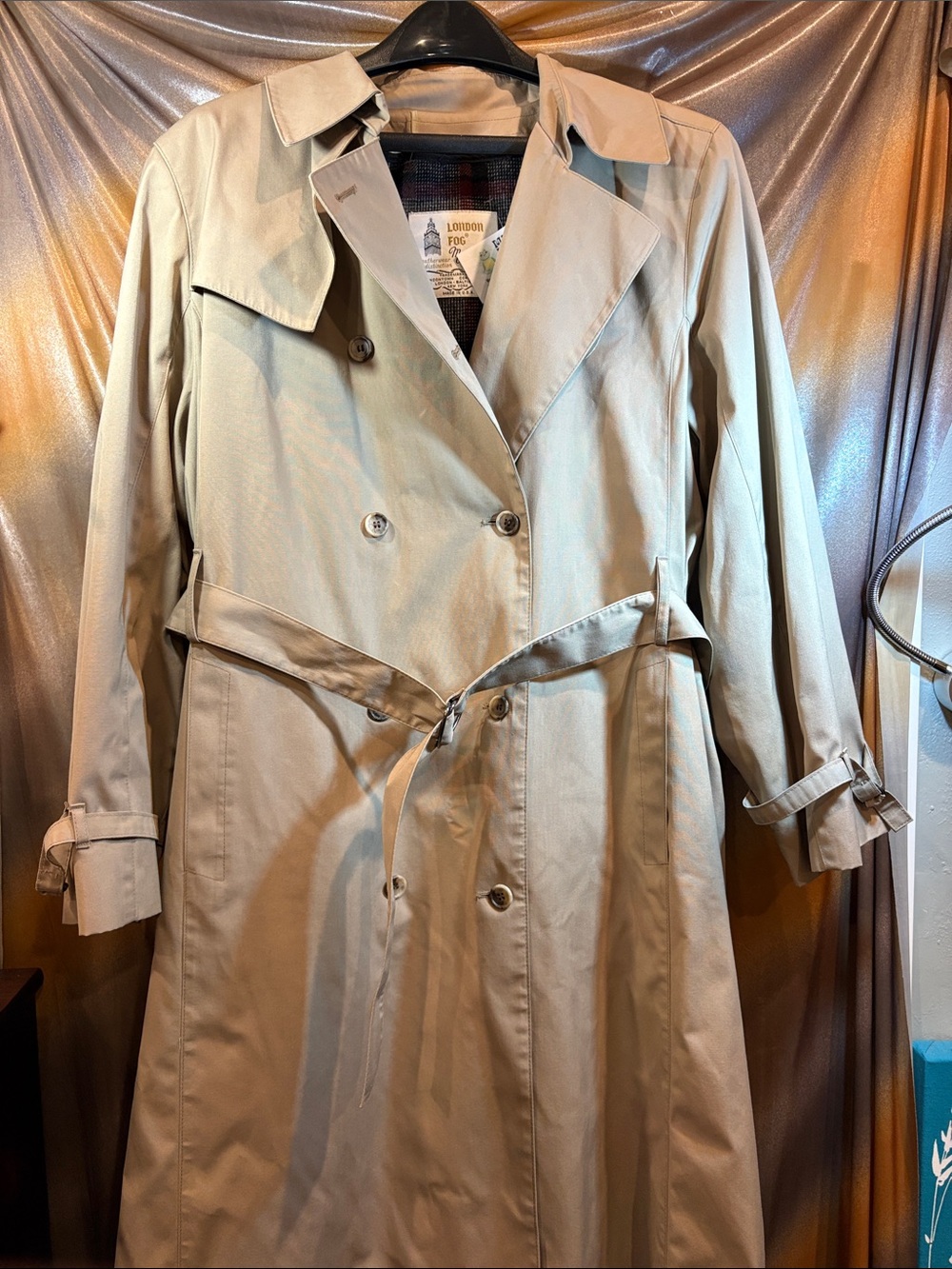 Vintage 46” chest London Fog Tan Double-Breasted Belted Trench Coat. Box 136